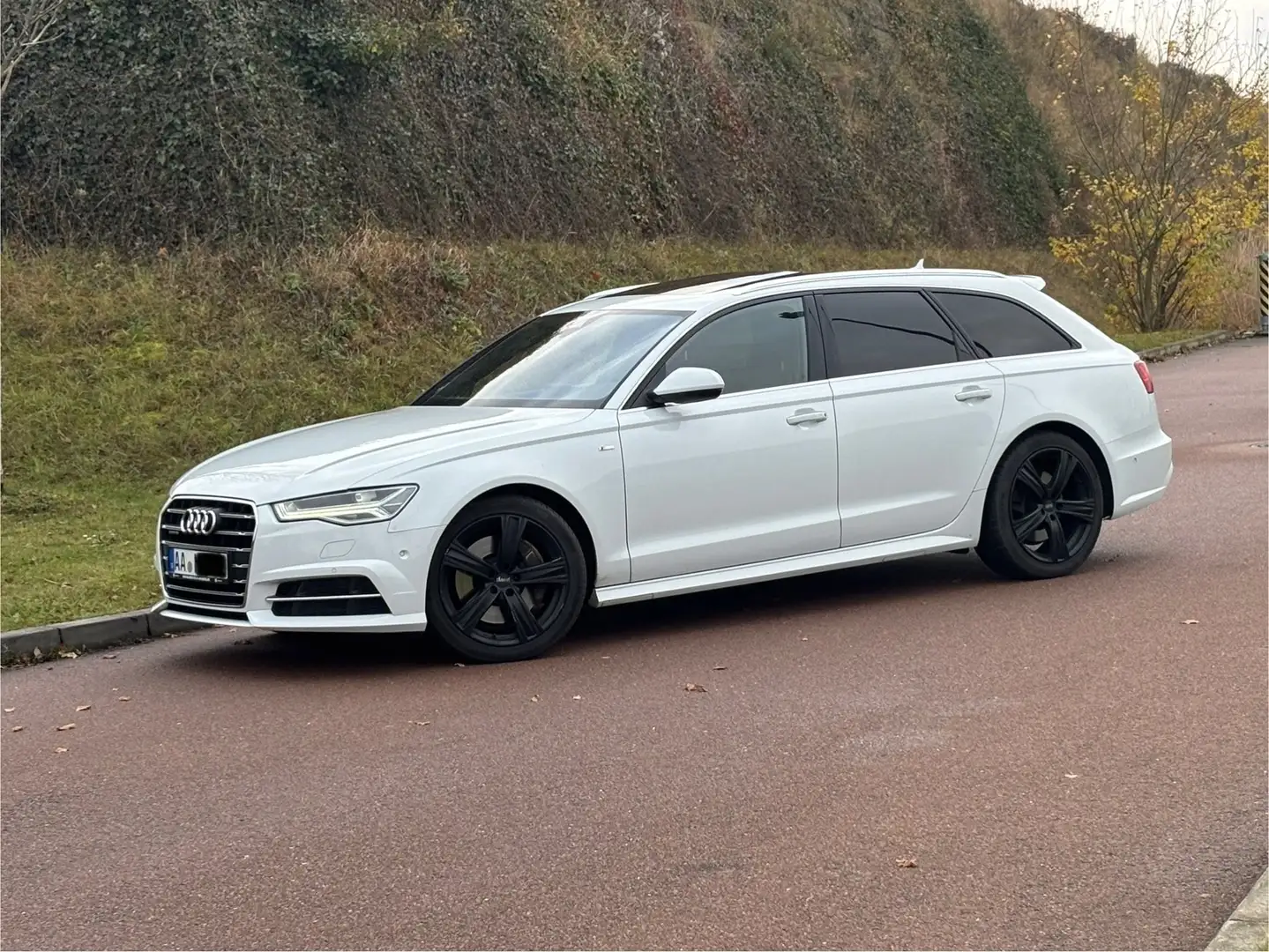 Audi A6 A6  S-line Pano Standh AHK Luft Bose 8fach 20“ Weiß - 2