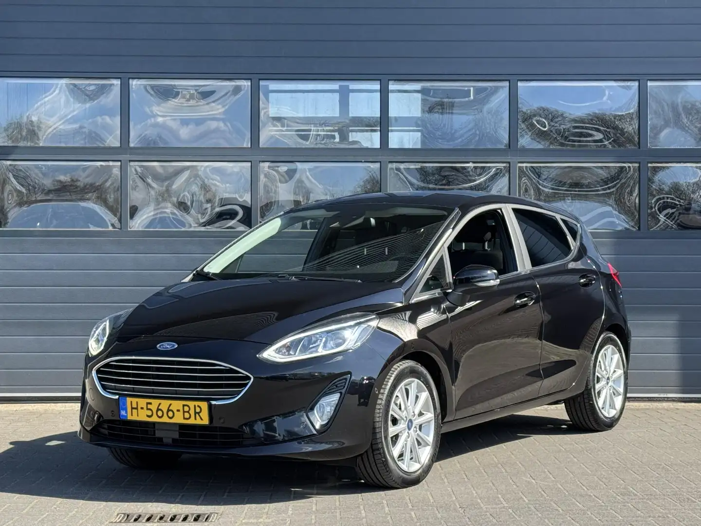 Ford Fiesta 1.0 ECOBOOST TITANIUM I ADAPTIVE CRUISE CONTROL I Negro - 1