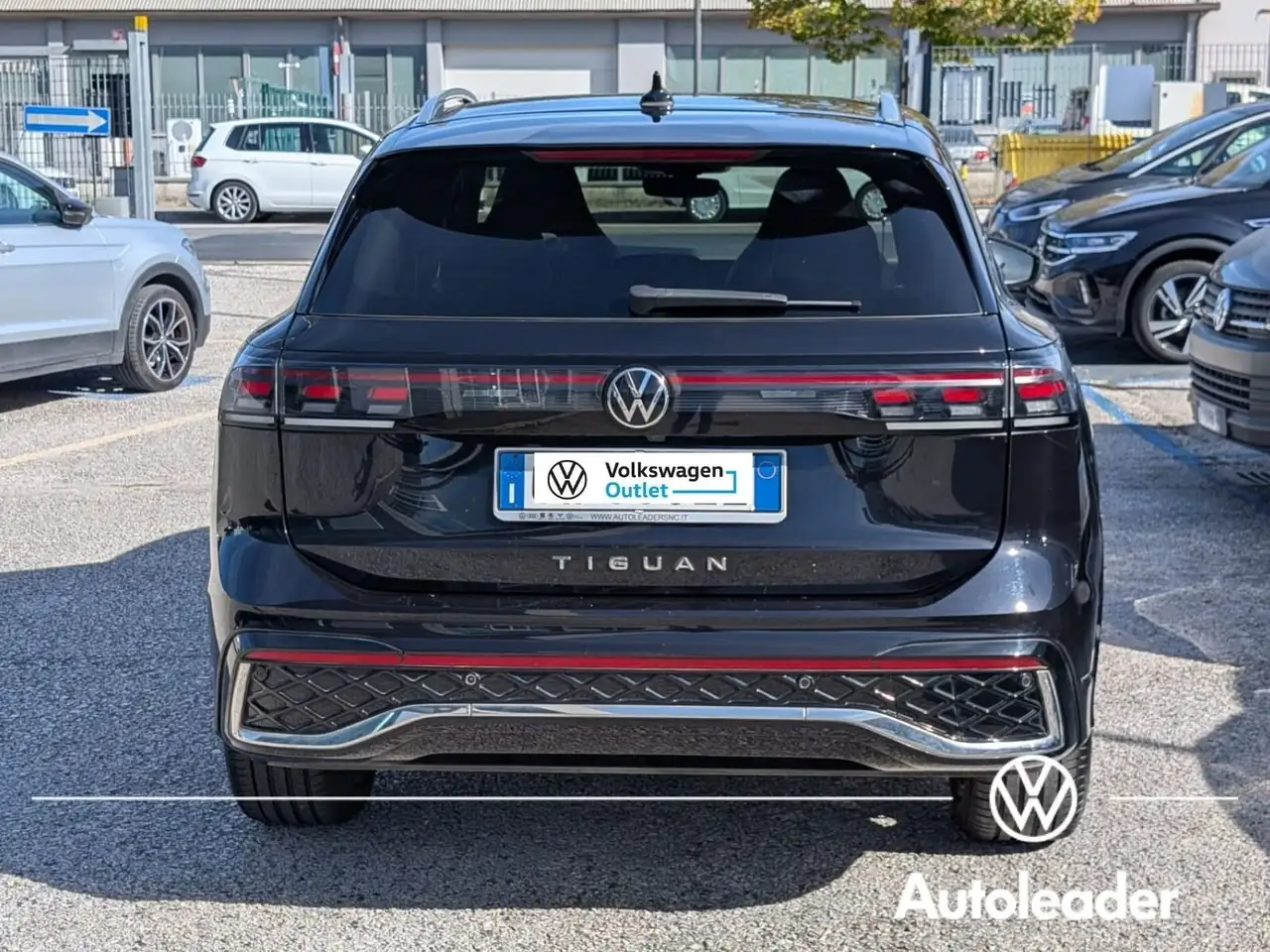 2024 Volkswagen Tiguan Tiguan 2.0 TDI 150 CV SCR DSG R-Line, photograph 8