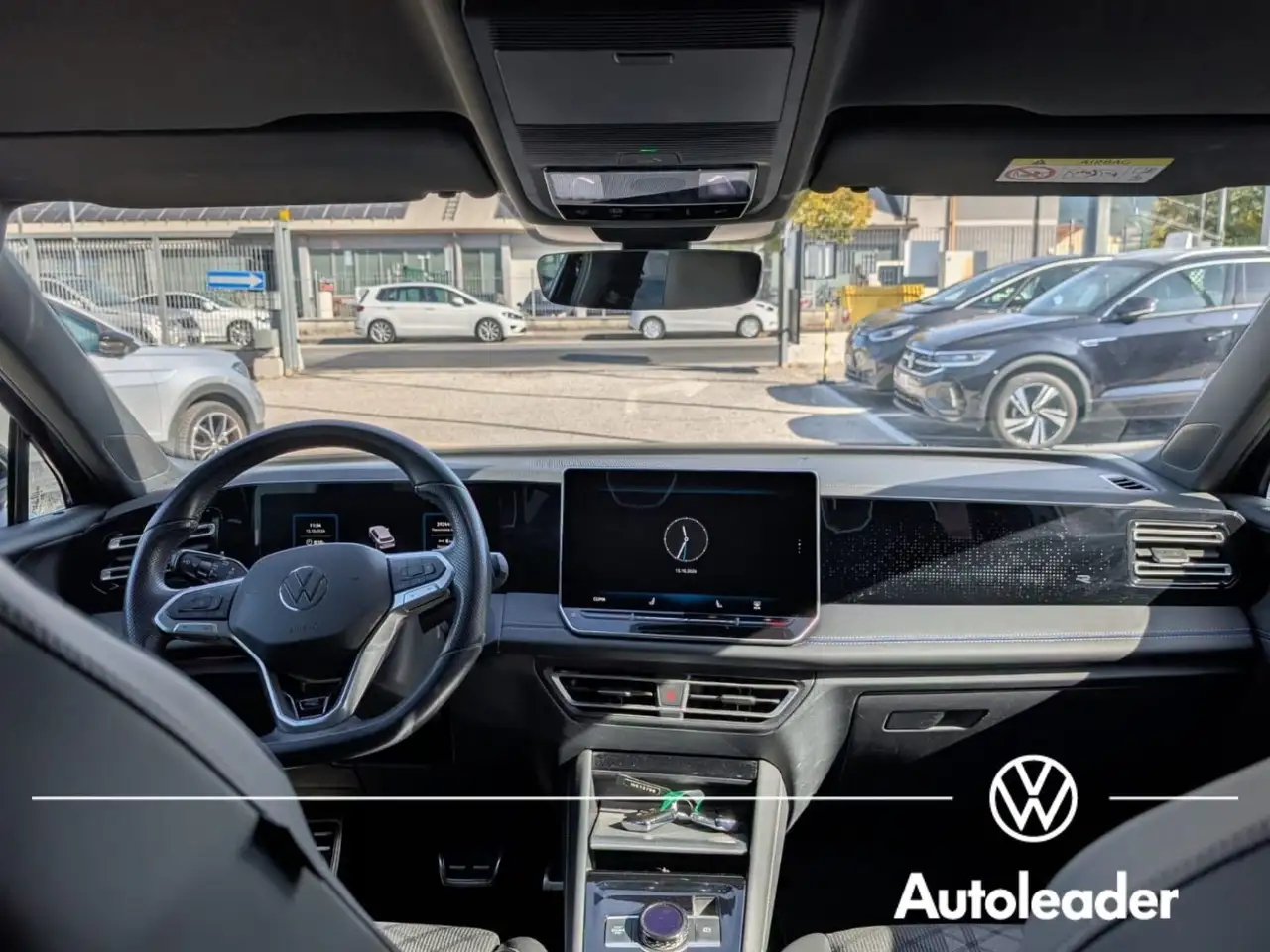 2024 Volkswagen Tiguan Tiguan 2.0 TDI 150 CV SCR DSG R-Line, photograph 10