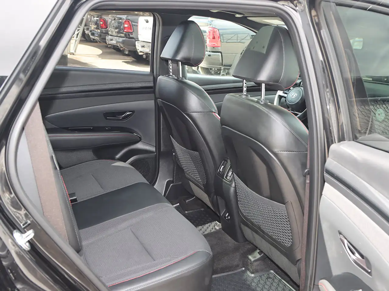 Hyundai TUCSON снимка Hyundai TUCSON