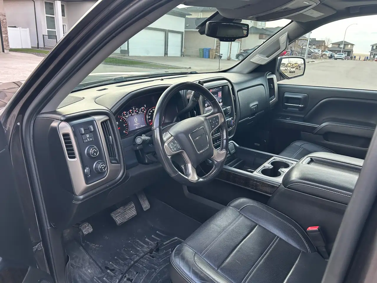 GMC Sierra 1500 снимка GMC Sierra 1500