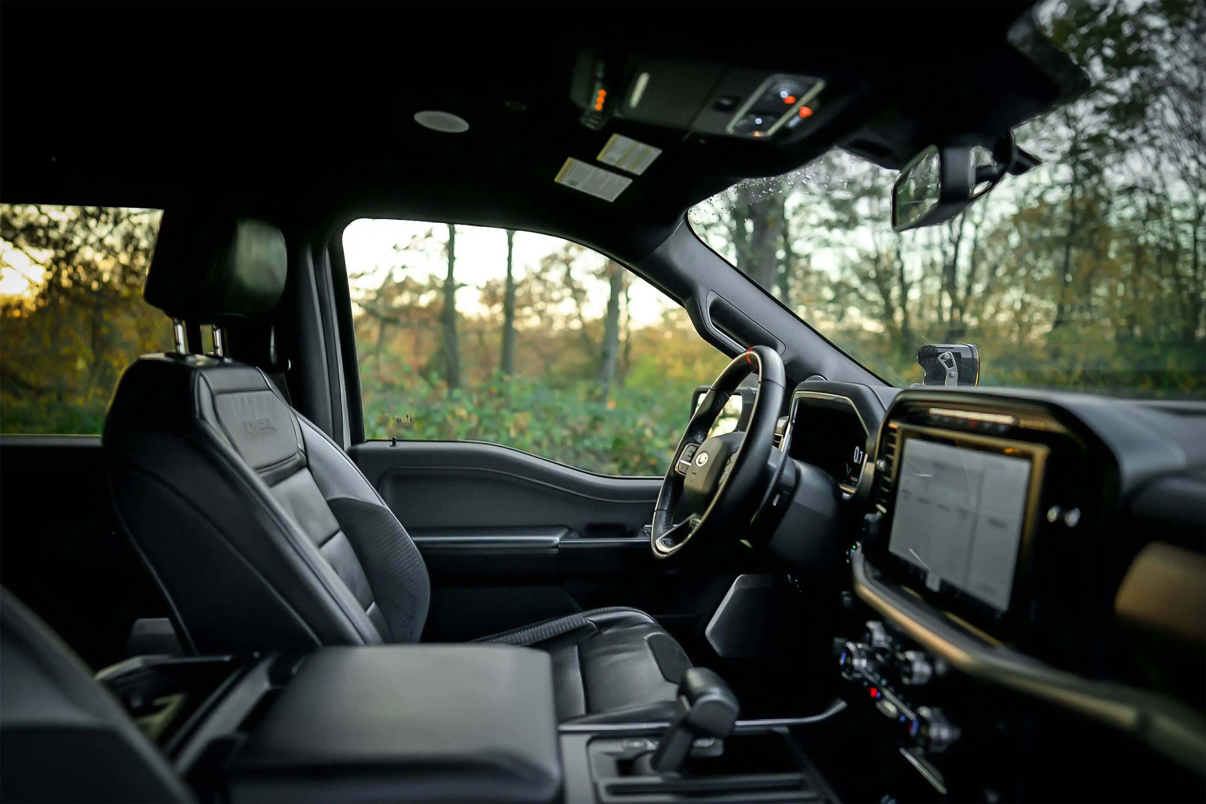 Ford F 150 RAPTOR | 1. HAND | KEIN SALVAGE | SONDERMOD. — photo 12
