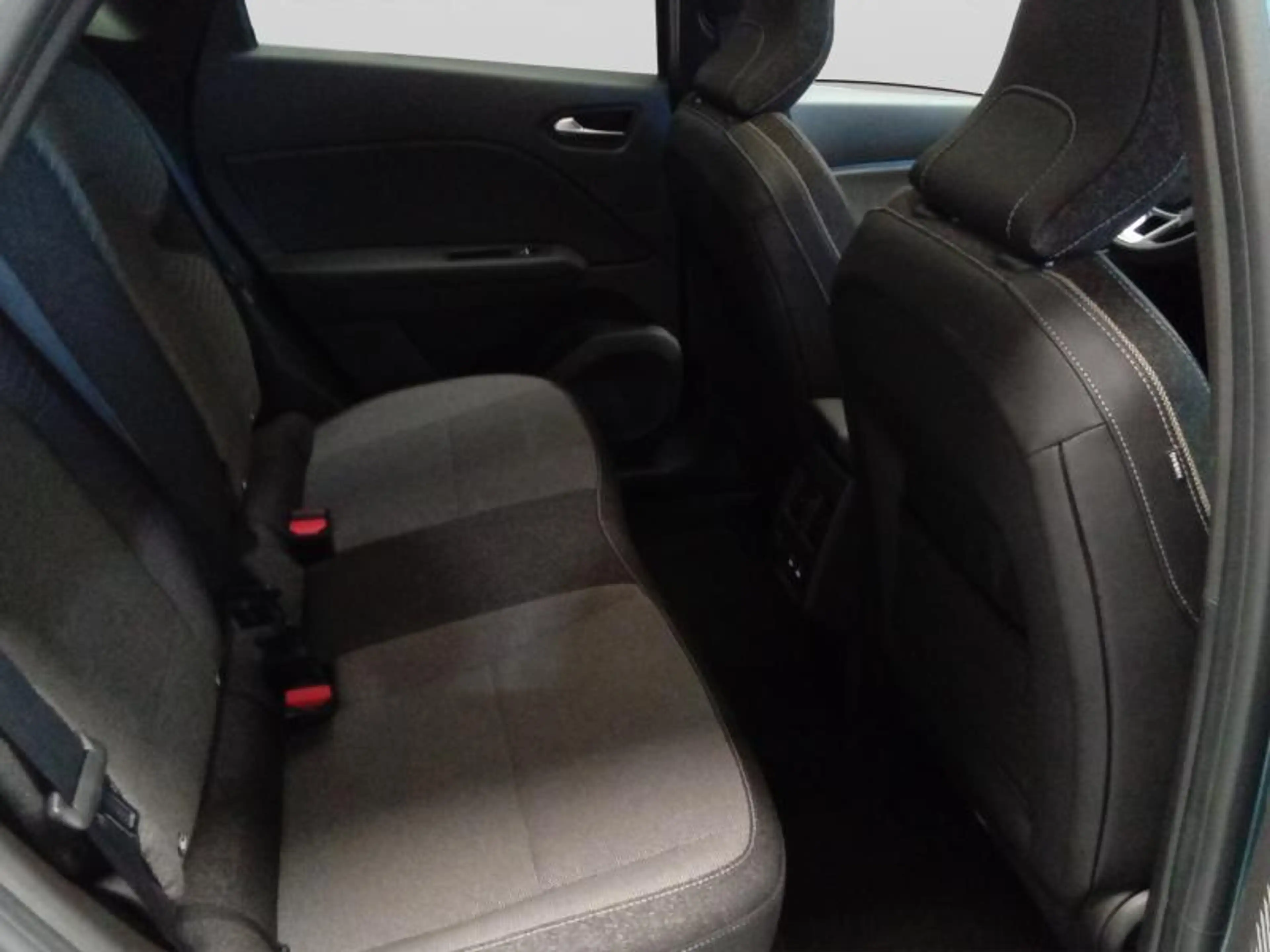 Renault Symbioz Techno Full Hybrid 145 EDC — photo 14