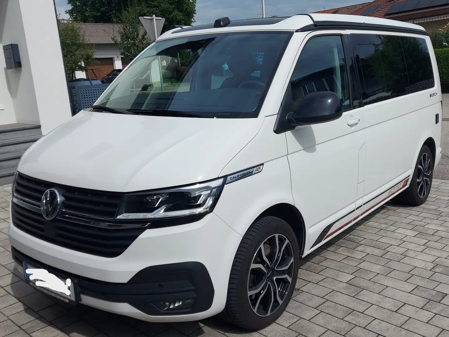 Volkswagen T6.1 California Beach Edition Biały - 1