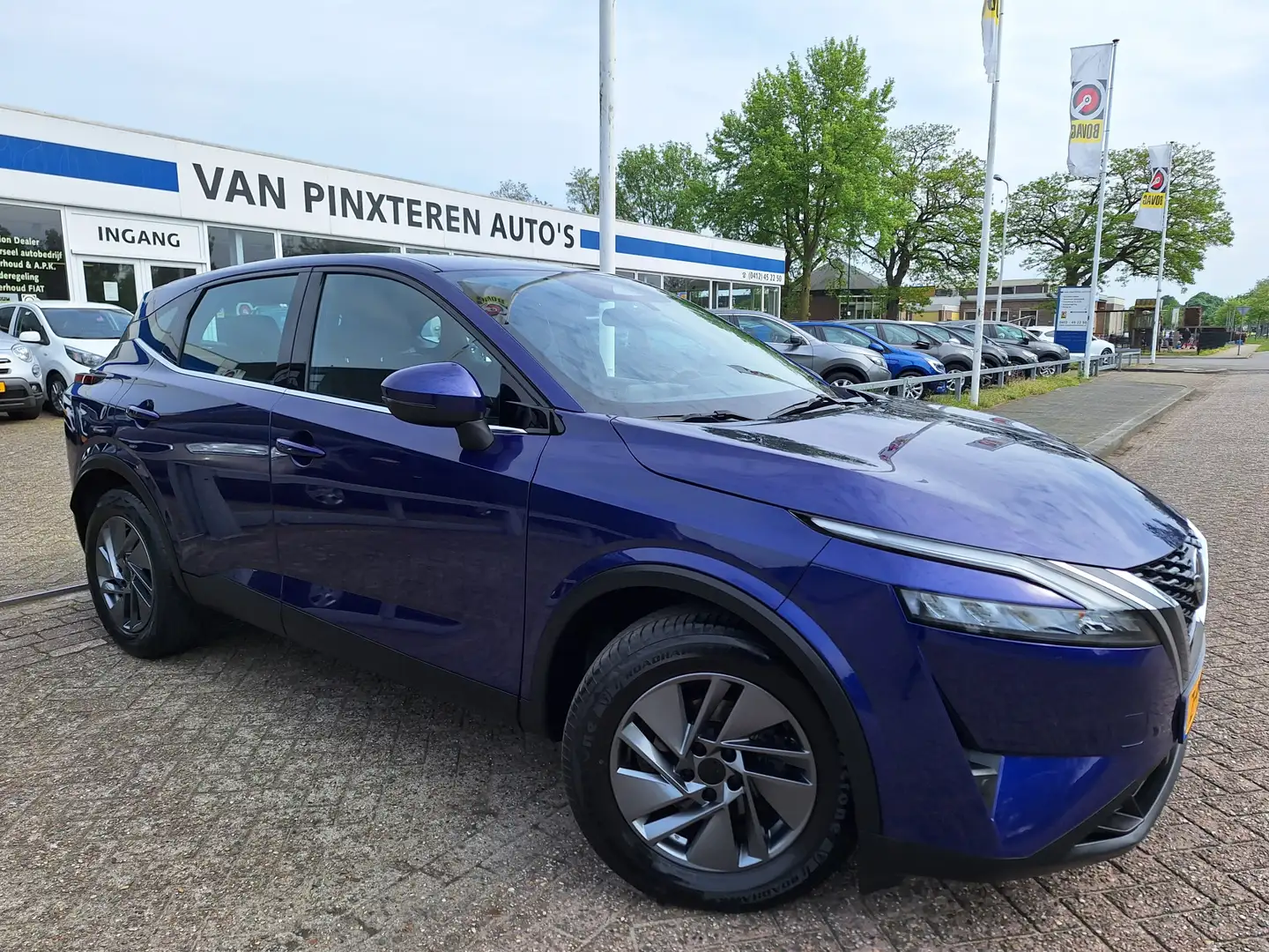Nissan Qashqai 1.3 MHEV Acenta Paars - 1
