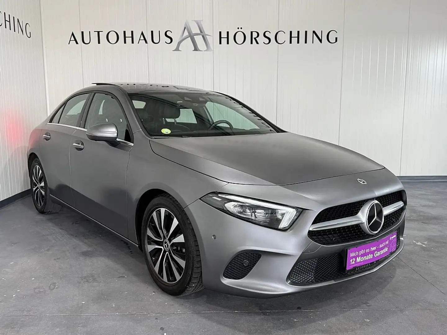 Mercedes-Benz A 200 d Limousine Aut. MOUNTAINGRAU MAGNO Grau - 1
