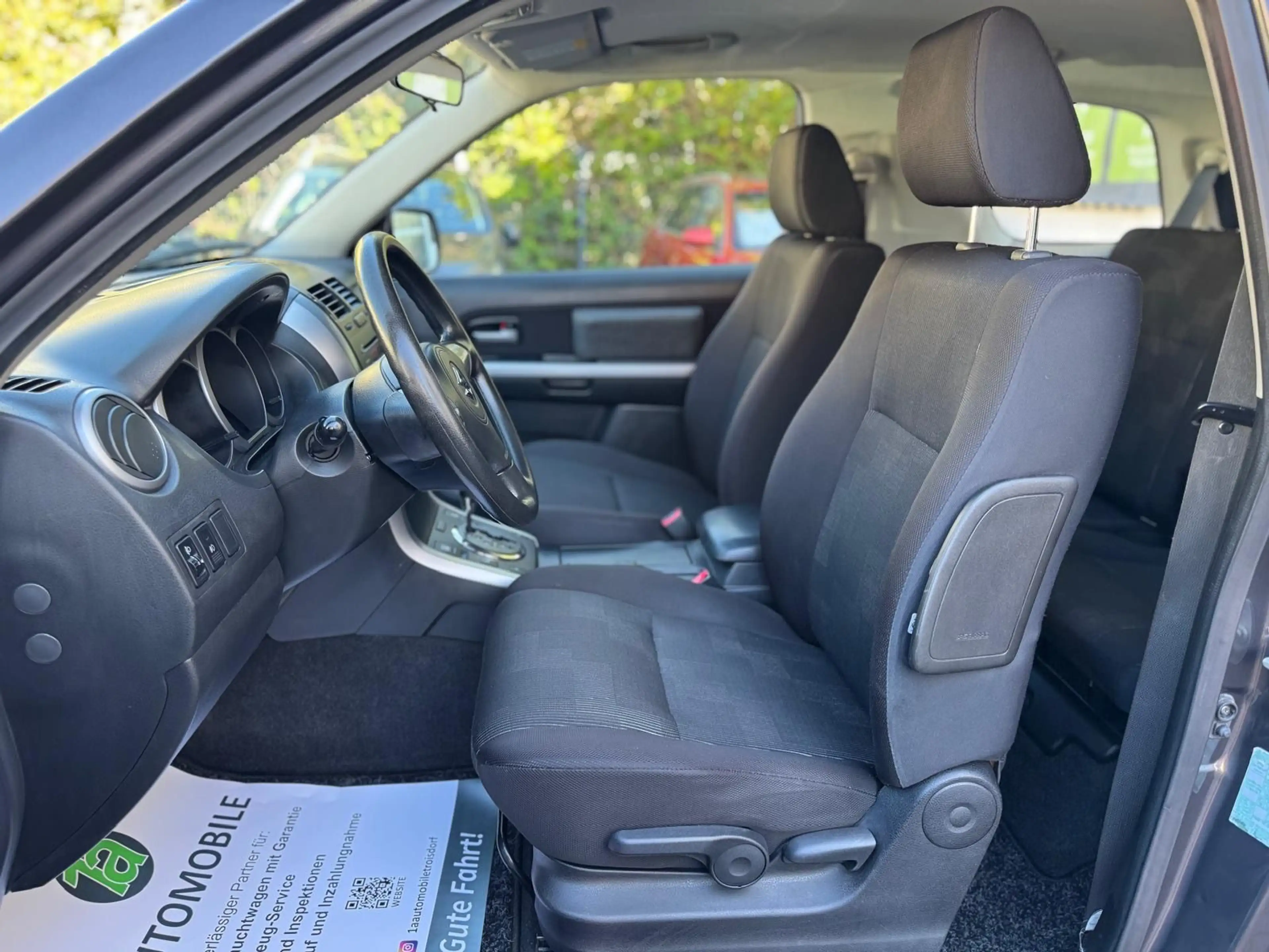 Suzuki Grand Vitara 2.4 VVT Comfort*KLIMAA.*SHZ*AHK — photo 14