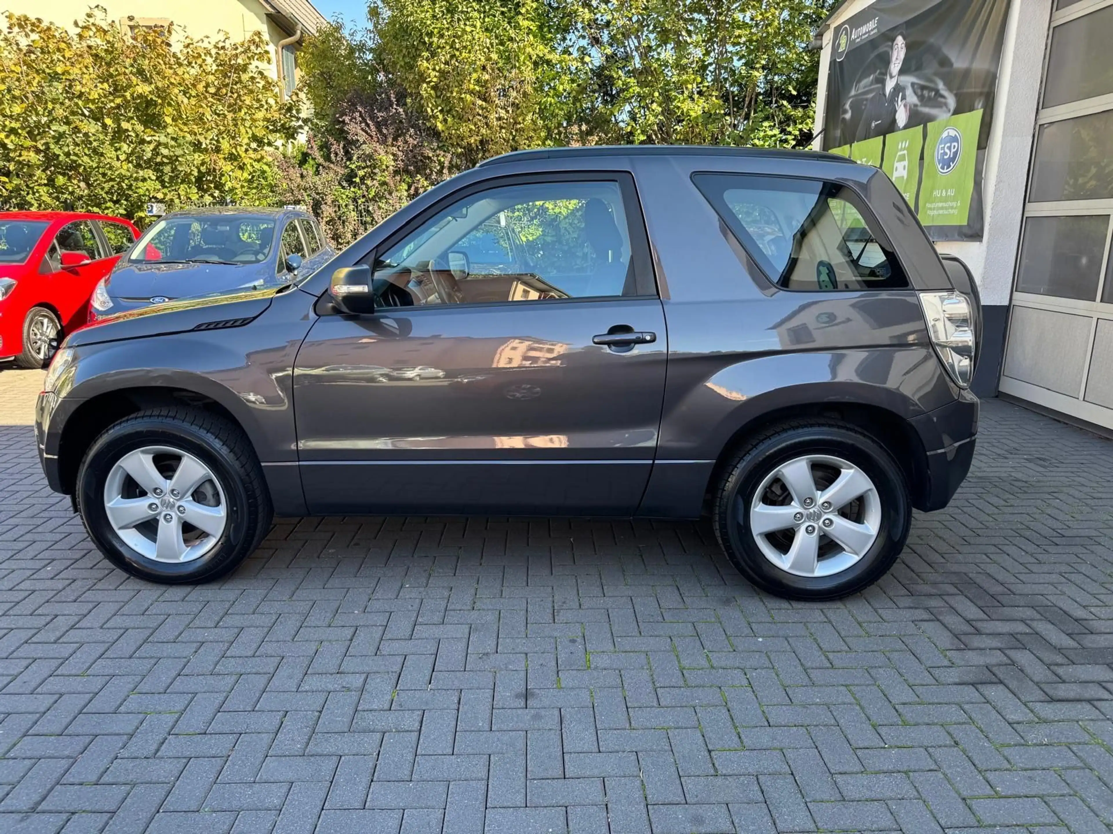 Suzuki Grand Vitara 2.4 VVT Comfort*KLIMAA.*SHZ*AHK — photo 9