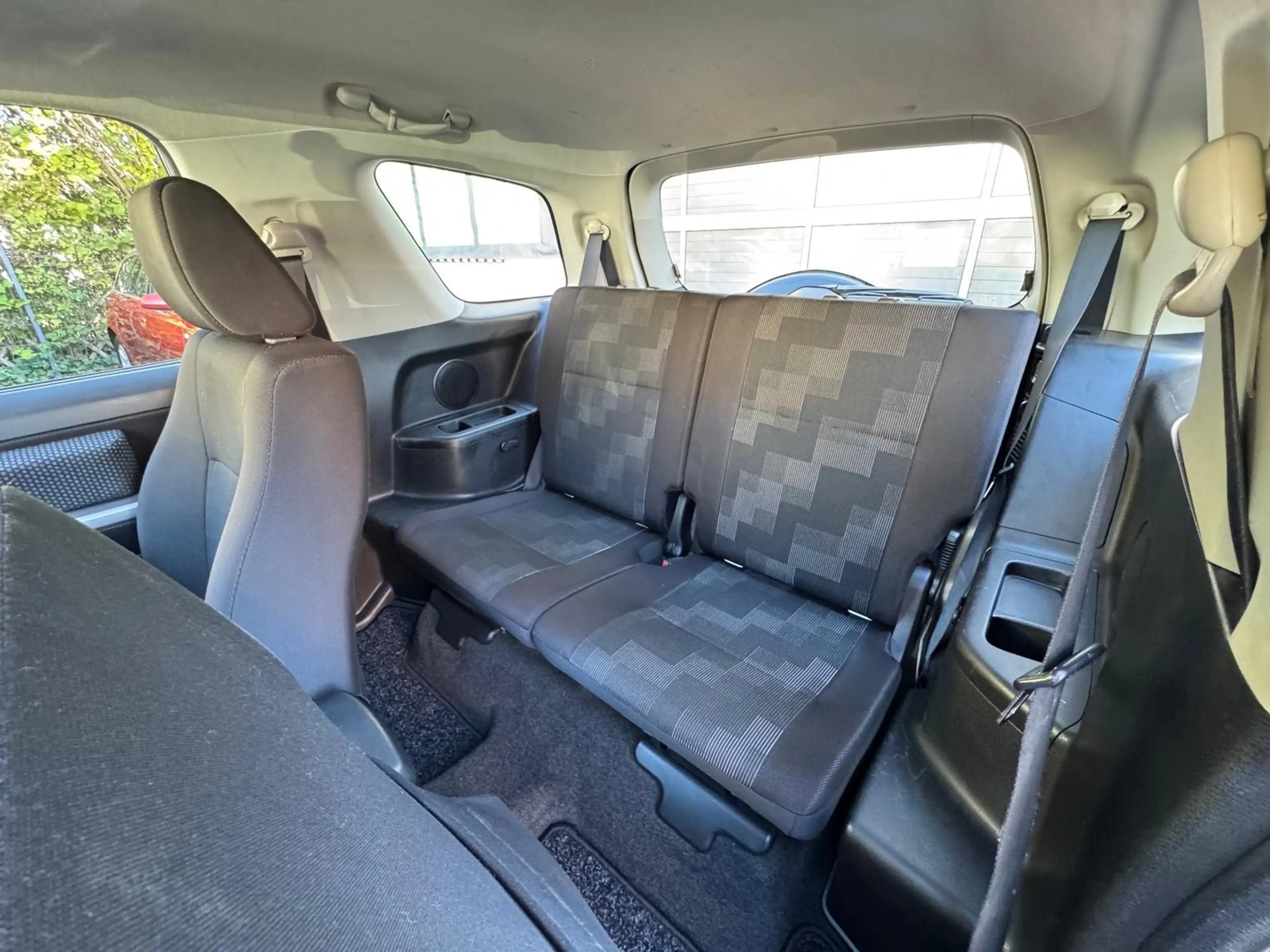Suzuki Grand Vitara 2.4 VVT Comfort*KLIMAA.*SHZ*AHK — photo 17