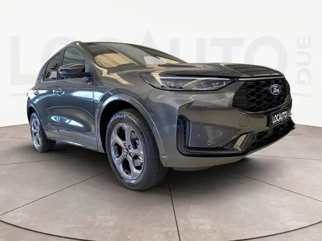 Ford Kuga view 3