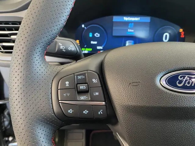 Ford Kuga view 13