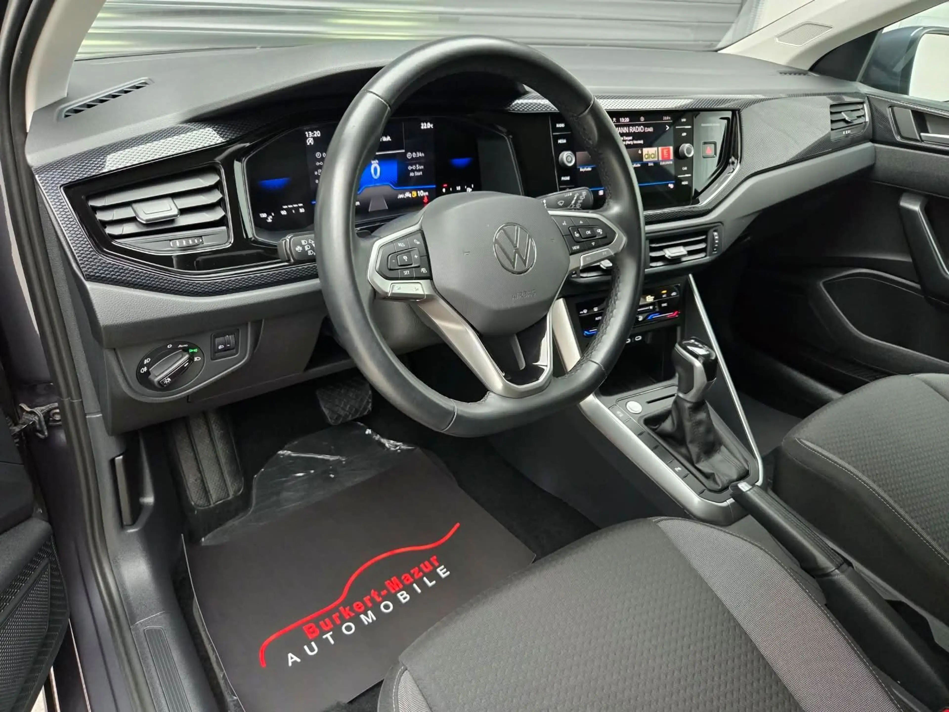Volkswagen Taigo 1.0 TSI DSG Life *R2D*DAB*Kamera*ACC* — photo 19
