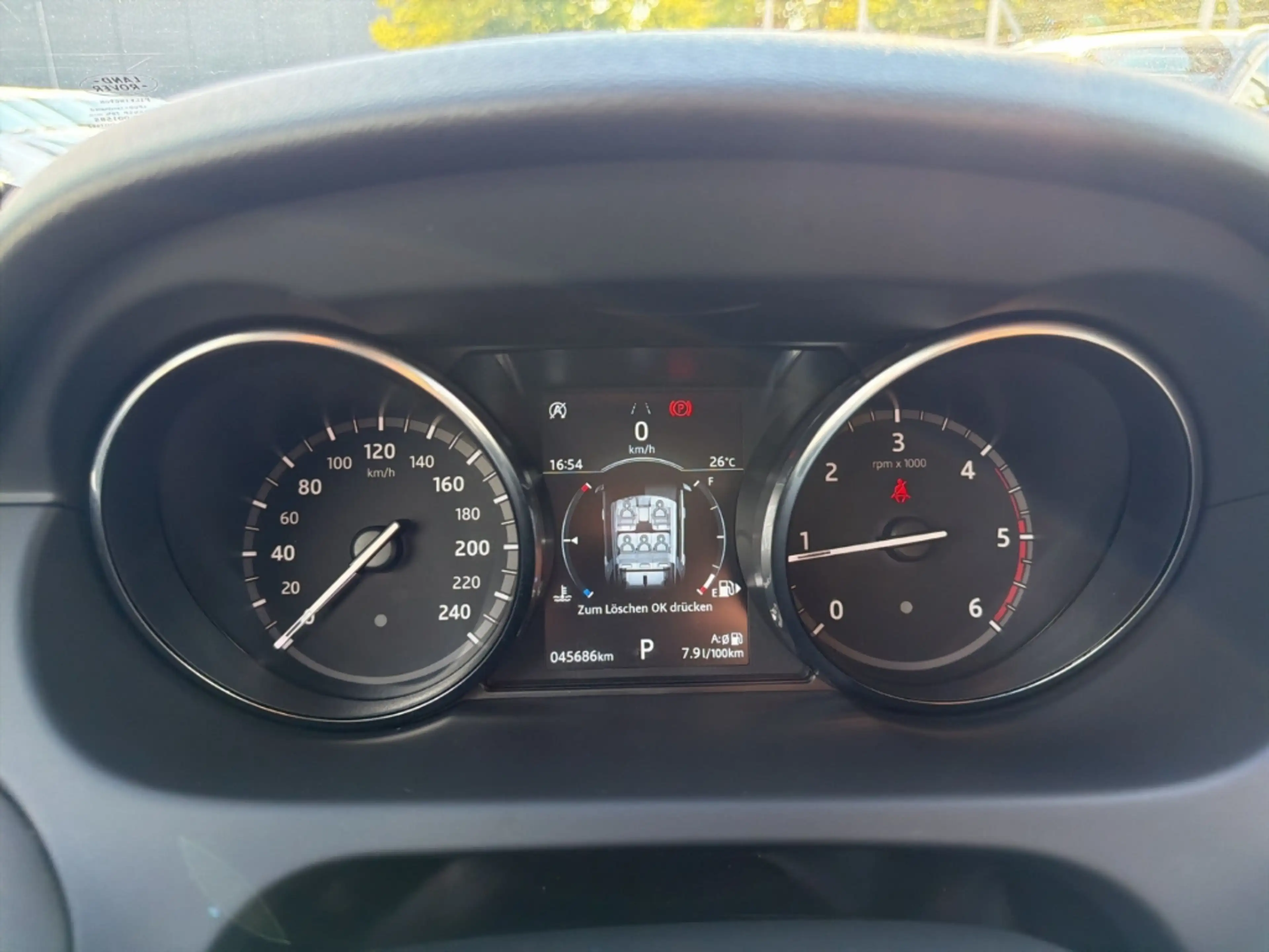 Land Rover Discovery Sport Pure AWD 2.0 D150 AHK Navi LED Kamera — photo 13