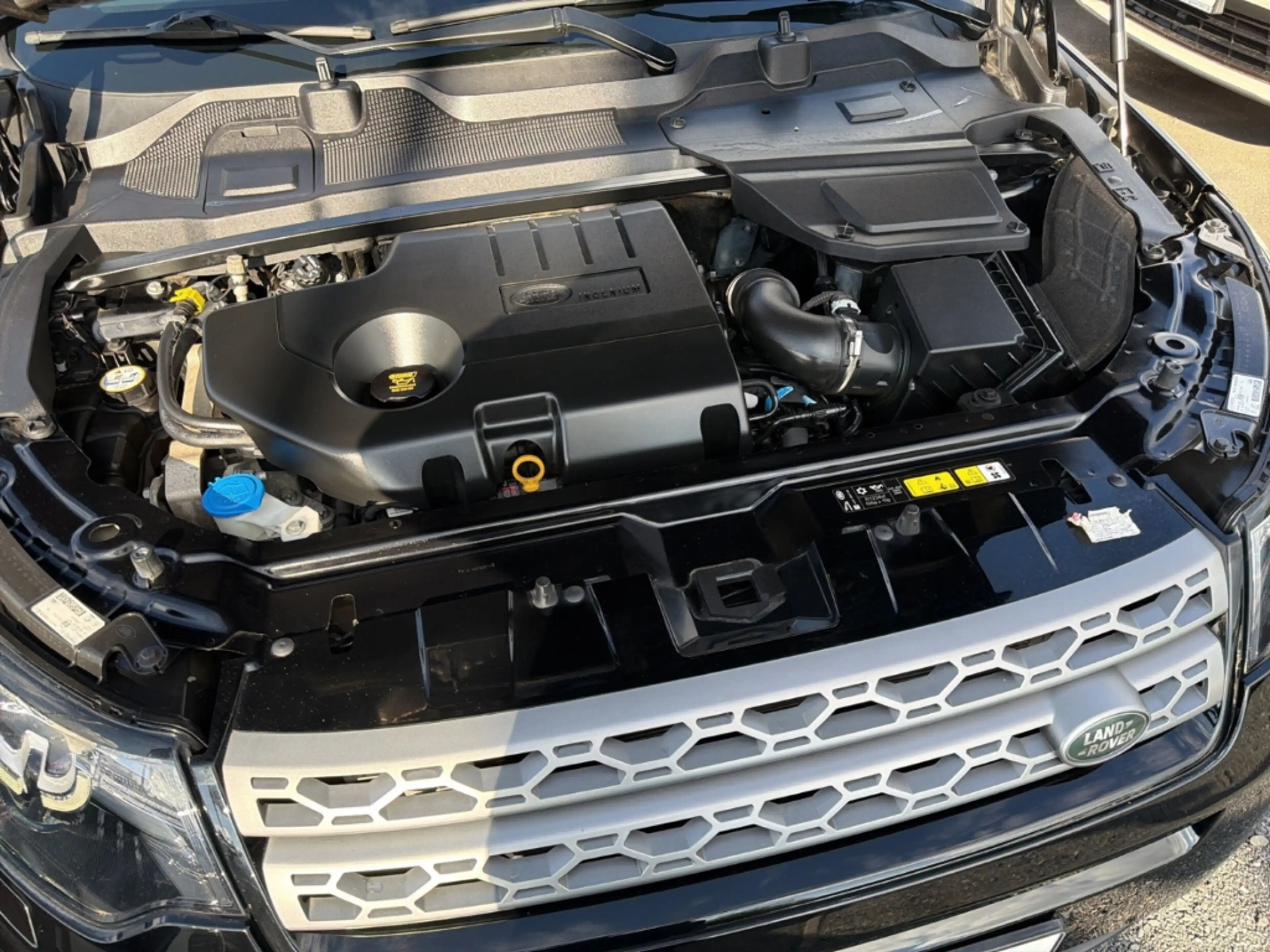 Land Rover Discovery Sport Pure AWD 2.0 D150 AHK Navi LED Kamera — photo 31