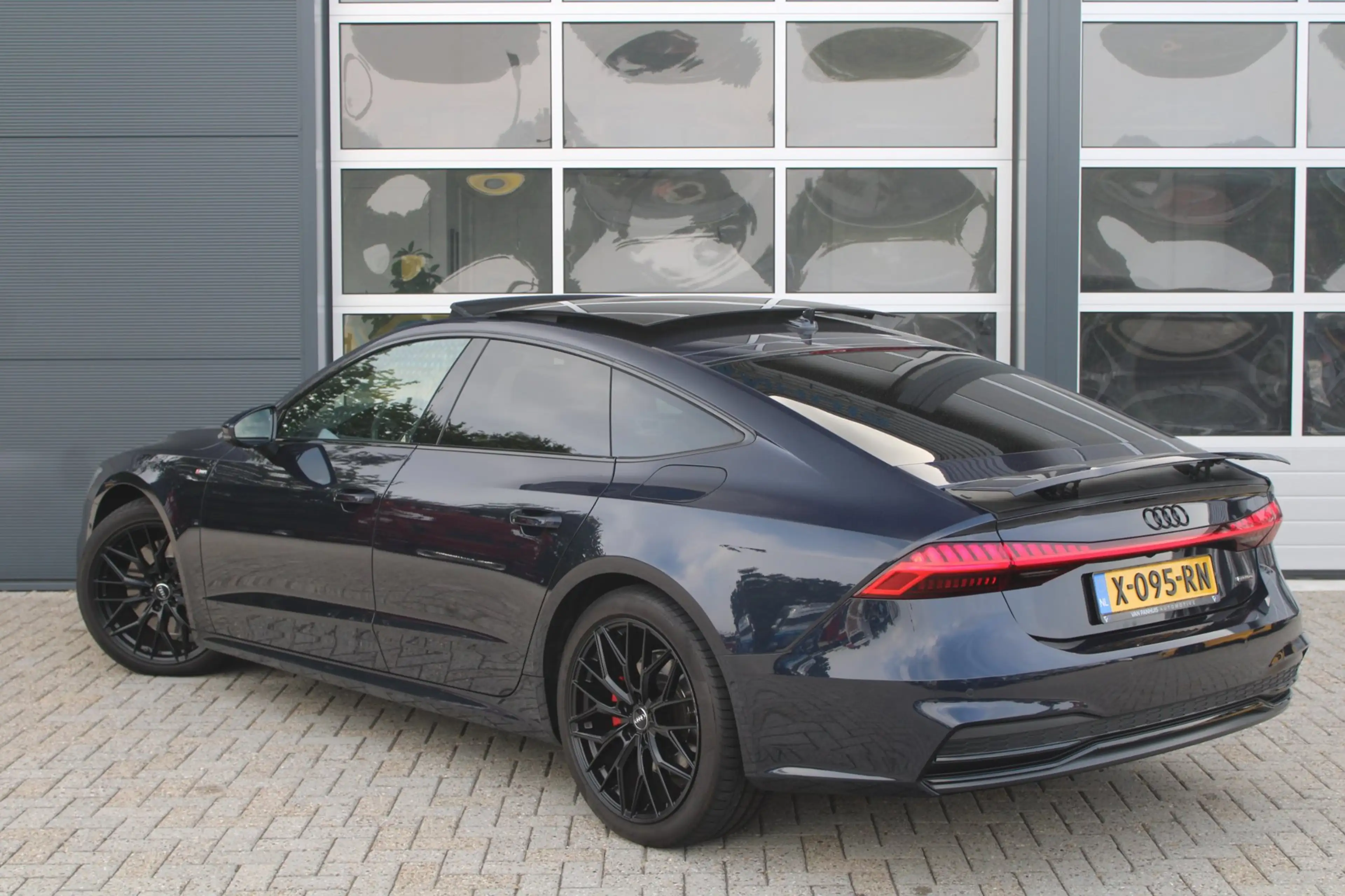 Audi A7 Sportback 50 TFSI e Quattro S-Line | Pano | B&O | — photo 2