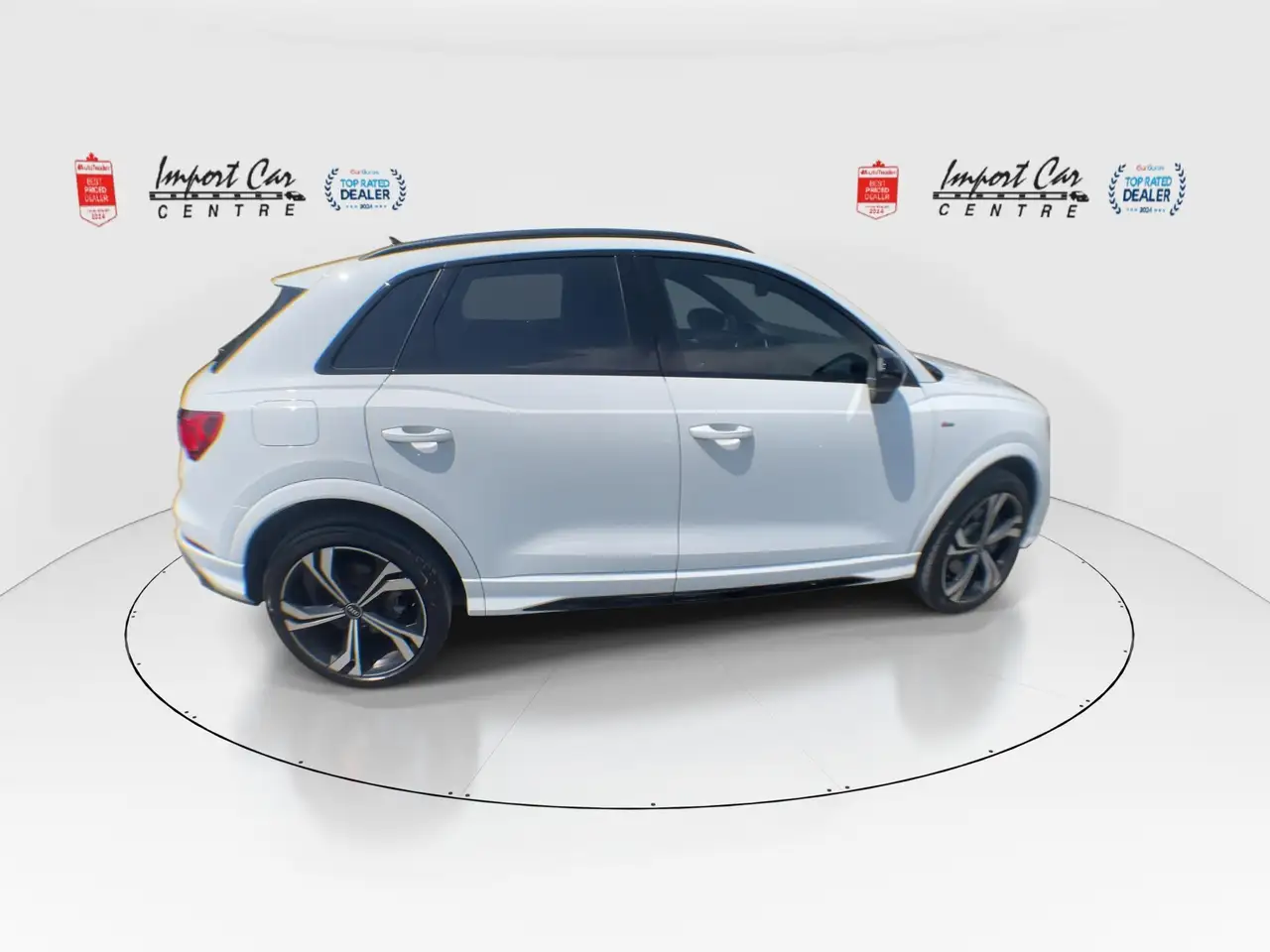 Audi Q3 снимка Audi Q3