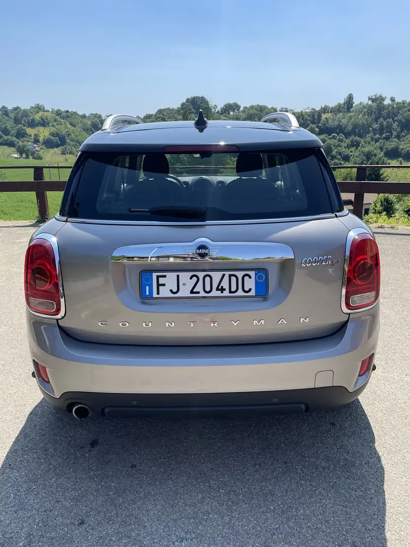 MINI Countryman D - 2
