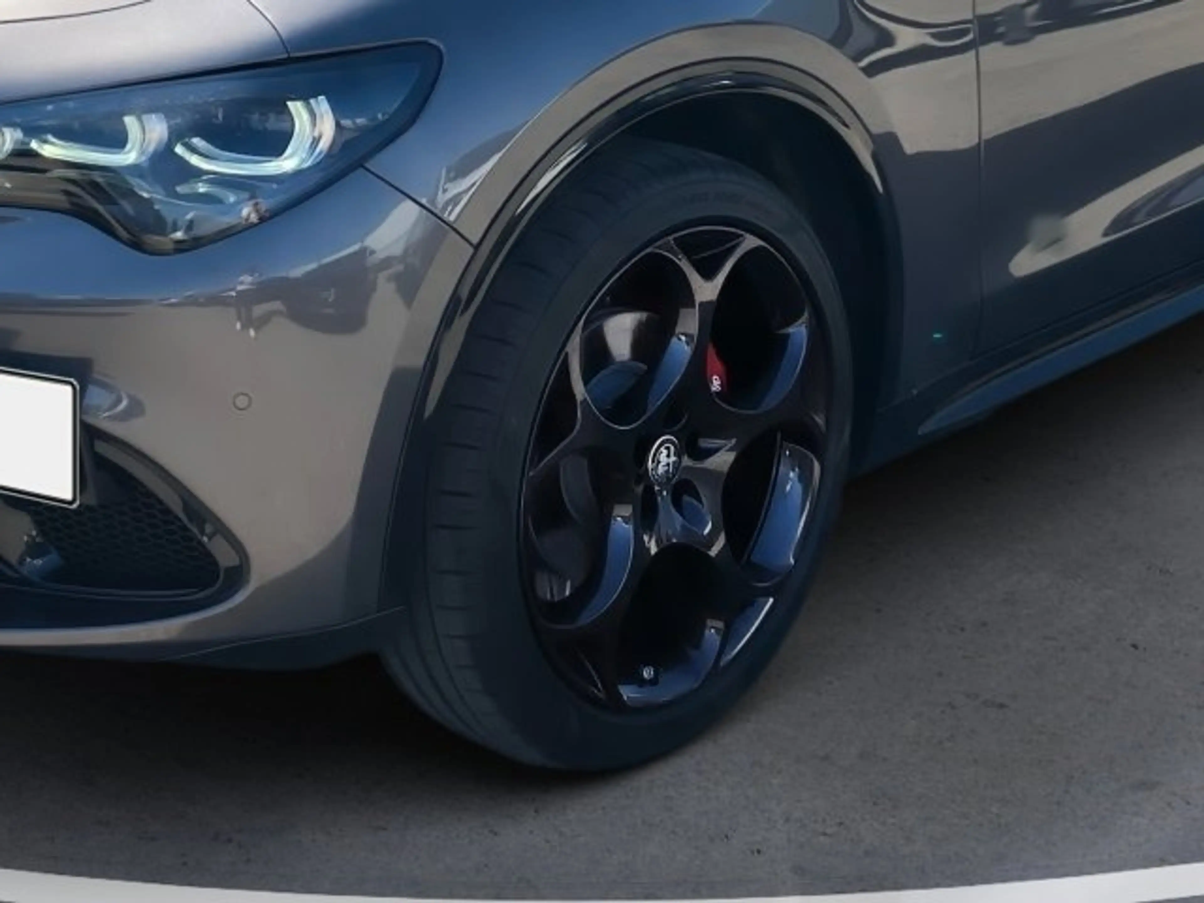 Alfa Romeo Stelvio Veloce 2.2 Jtdm 210PS Aut Awd — photo 8