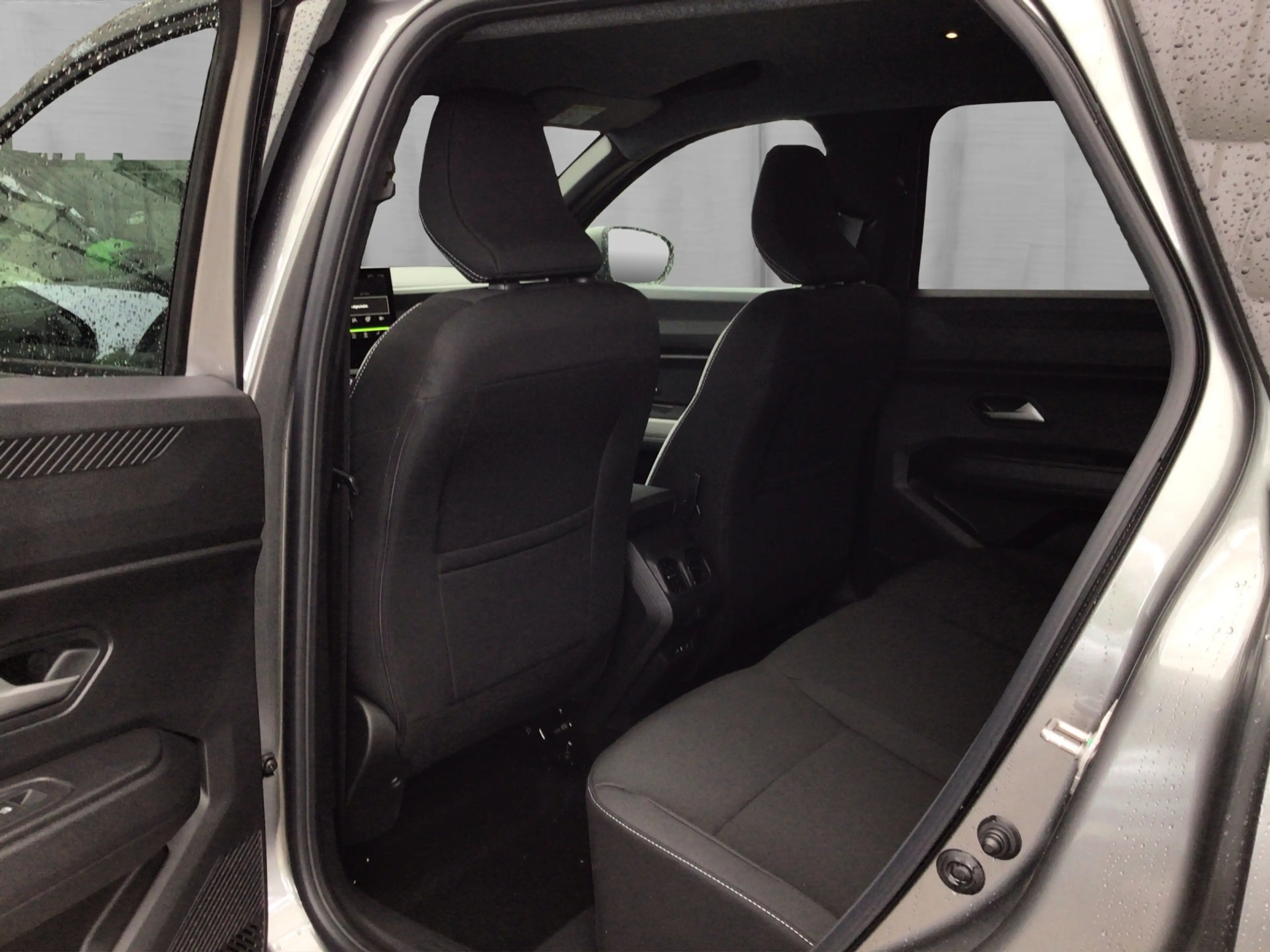 Dacia Bigster TCe 140 Journey — photo 15
