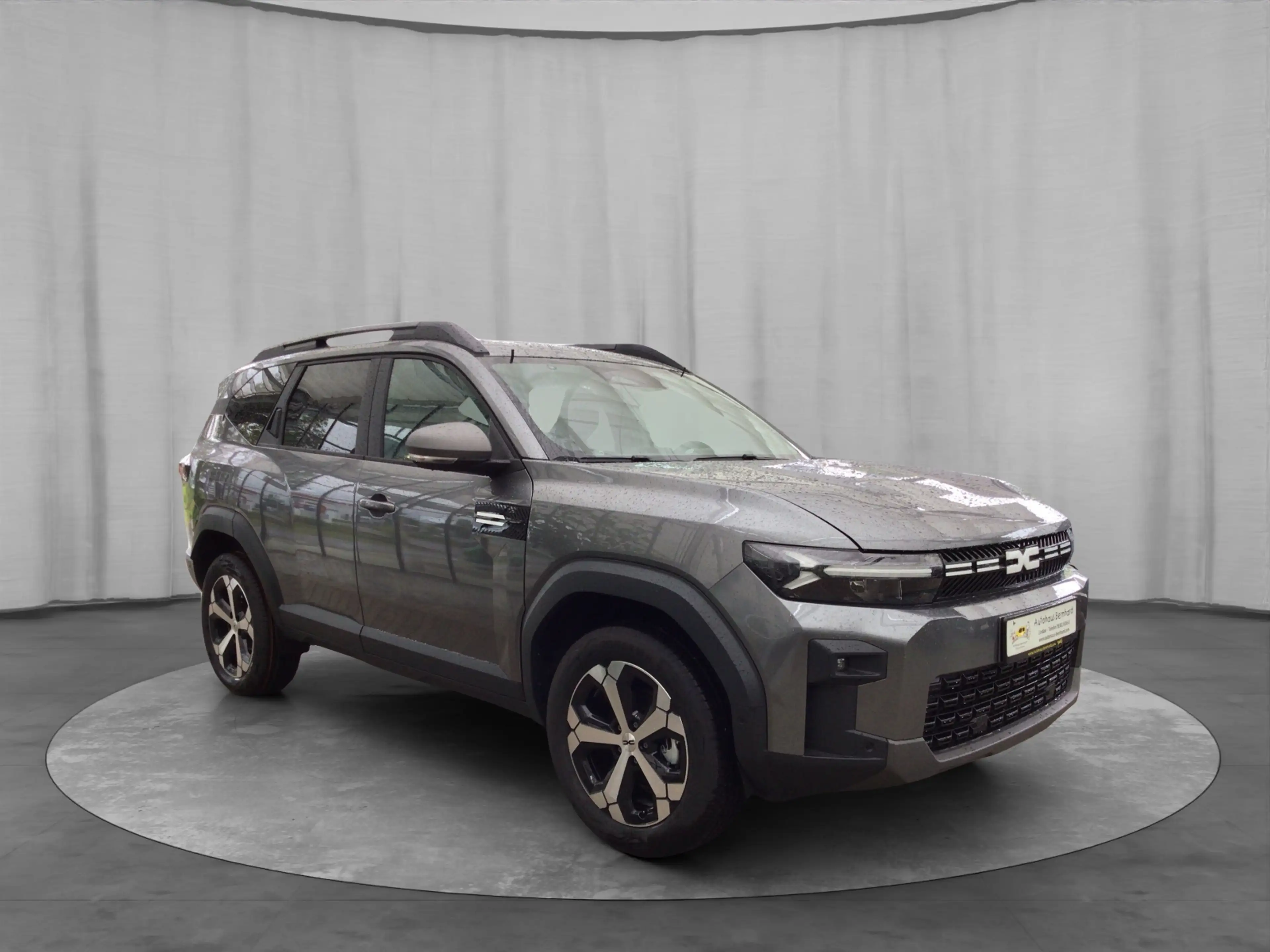 Dacia Bigster TCe 140 Journey — photo 8
