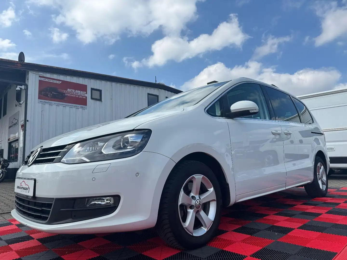 Volkswagen Sharan 2.0 TDI DSG BLUEMOTION TECHNOLOGY Blanc - 1