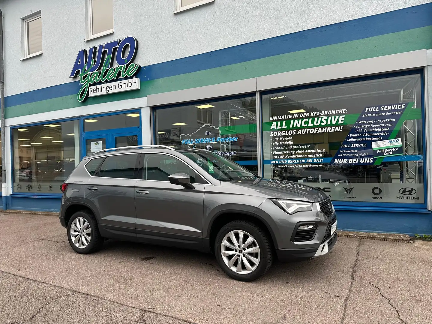 SEAT Ateca 1.5 16V TSI ACT Style mit AHK schwenkbar Grigio - 1