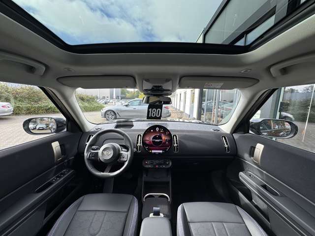 MINI Cooper Countryman Countryman C Paket M PANO HuD DA PA LED Keyless