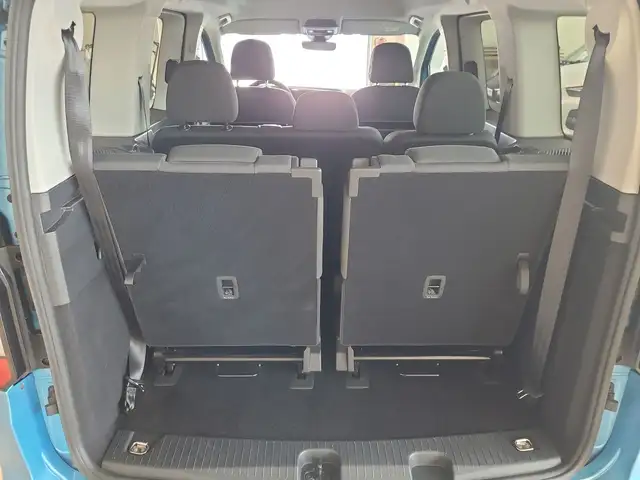 Ford Tourneo Connect view 20