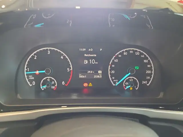 Ford Tourneo Connect view 22