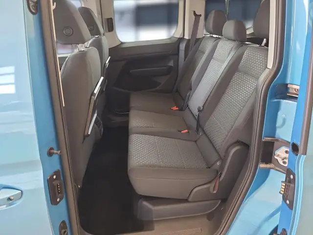 Ford Tourneo Connect view 14