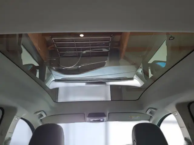 Ford Tourneo Connect view 17