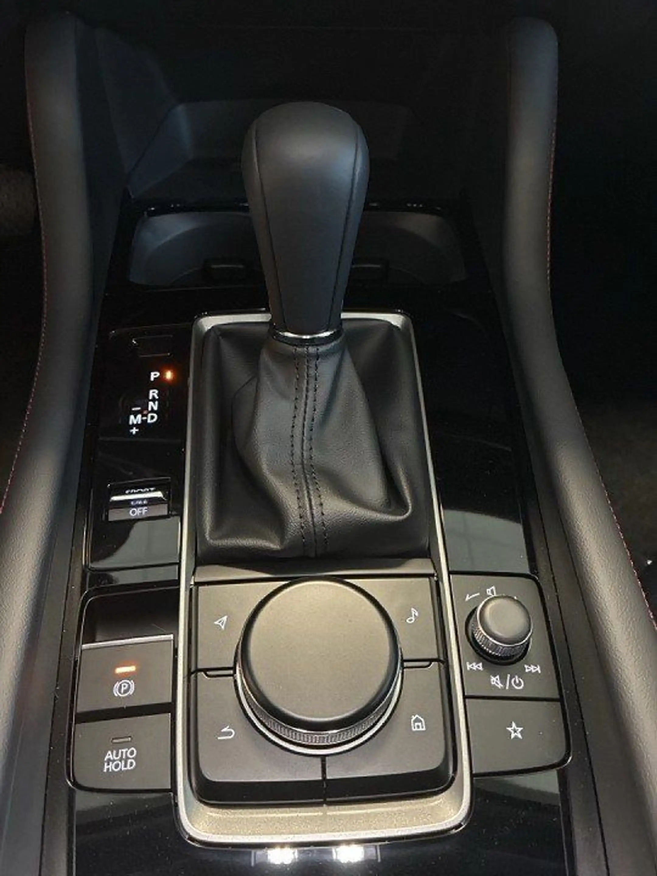 Mazda 3 MY27 2.5 140PS Homura Voll-LED RFK Alexa Apple — photo 10