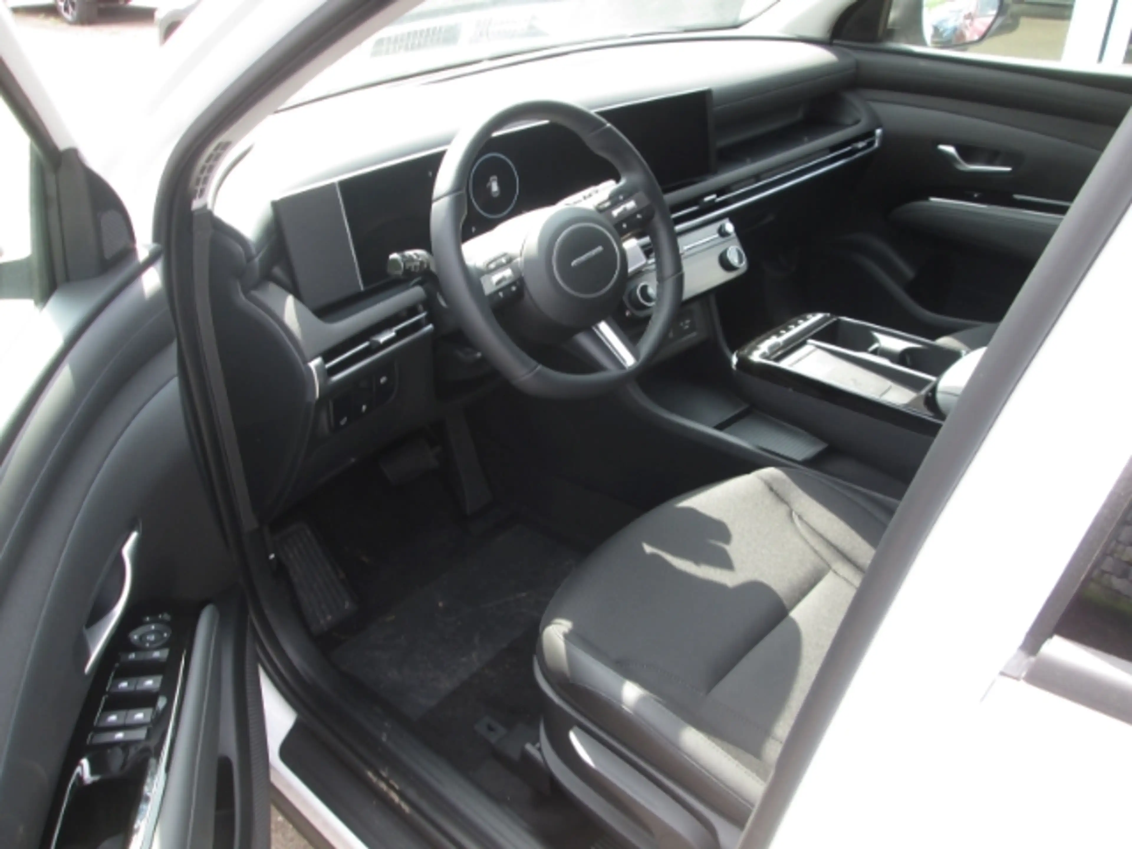 Hyundai TUCSON Trend Mild-Hybrid 2WD 1.6 T-GDI EU6e Voll LED Andr — photo 10