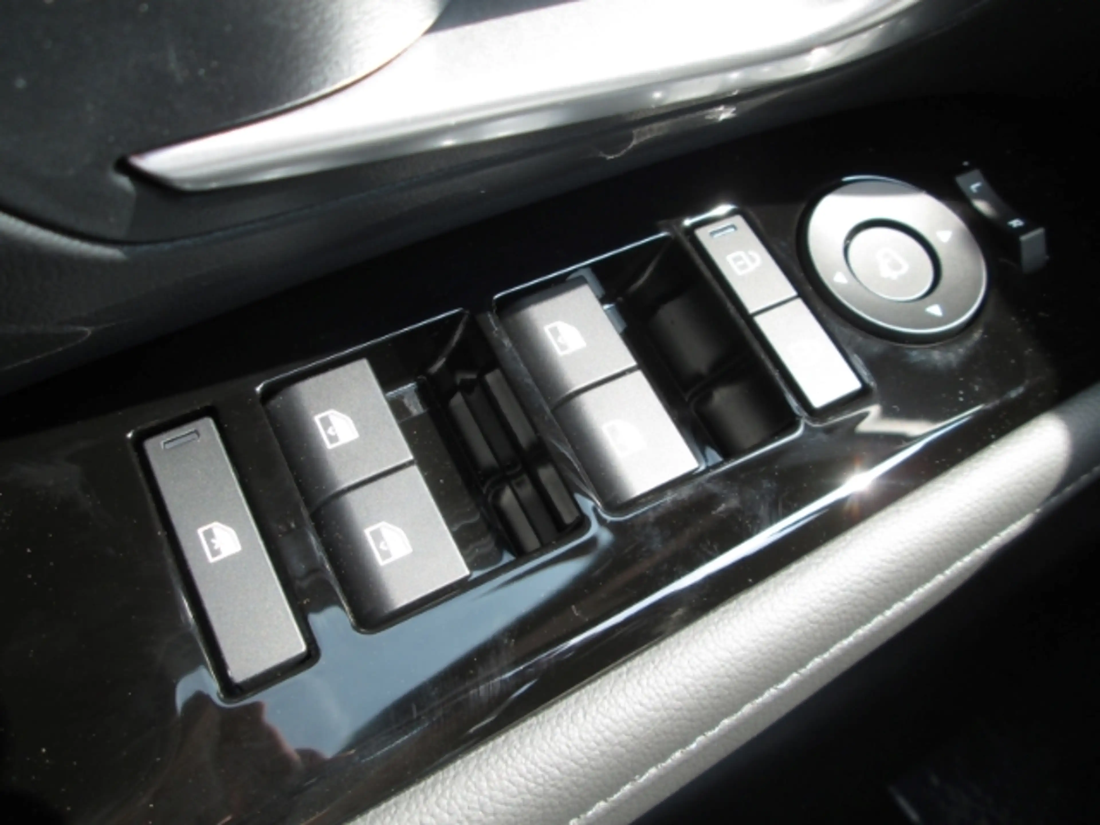 Hyundai TUCSON Trend Mild-Hybrid 2WD 1.6 T-GDI EU6e Voll LED Andr — photo 12