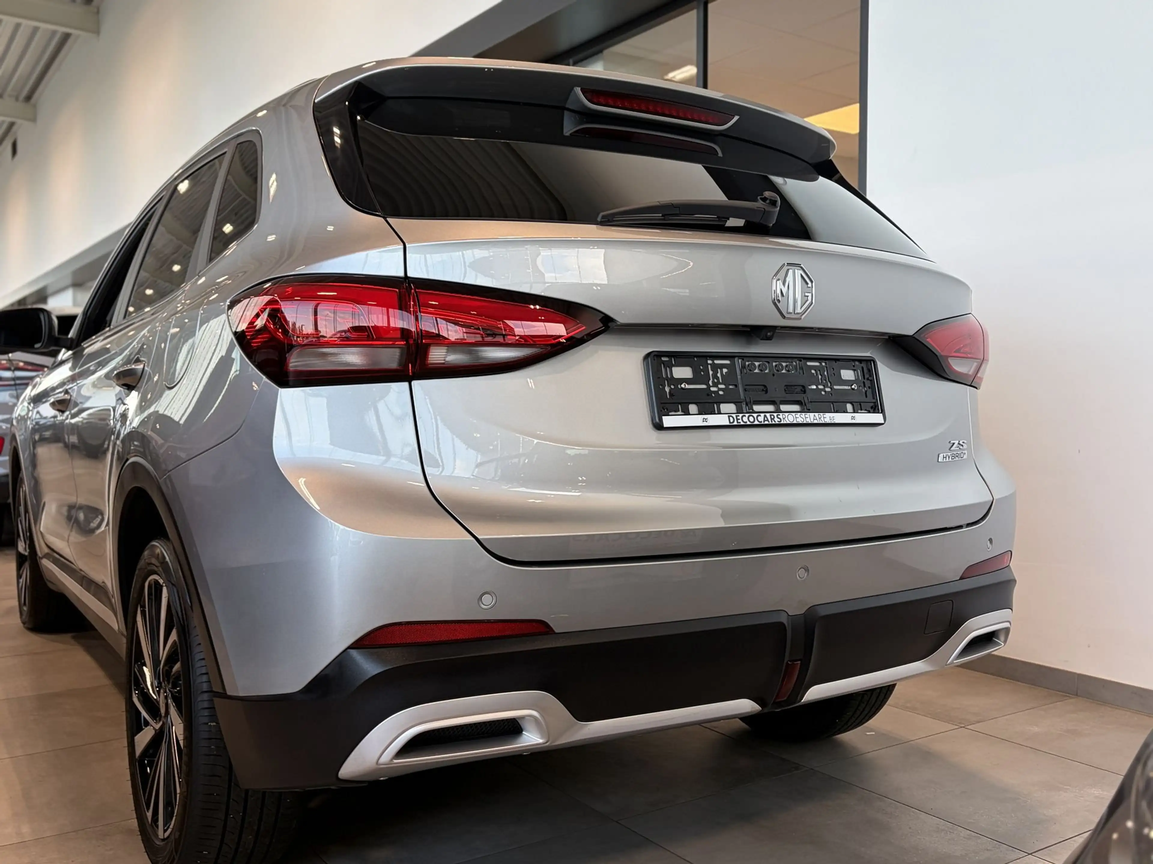 MG ZS Luxury / Keyless / Leder / 360° Camera / Adaptive Cruise Control / Zetel & Stuurwielverwarming / — photo 8