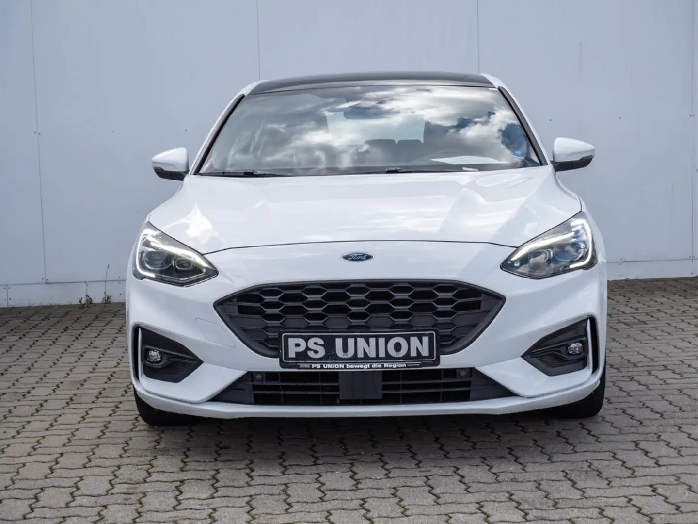 Ford Focus 1.5 EcoBlue ST-Line AHK ACC LED PANO Weiß - 2