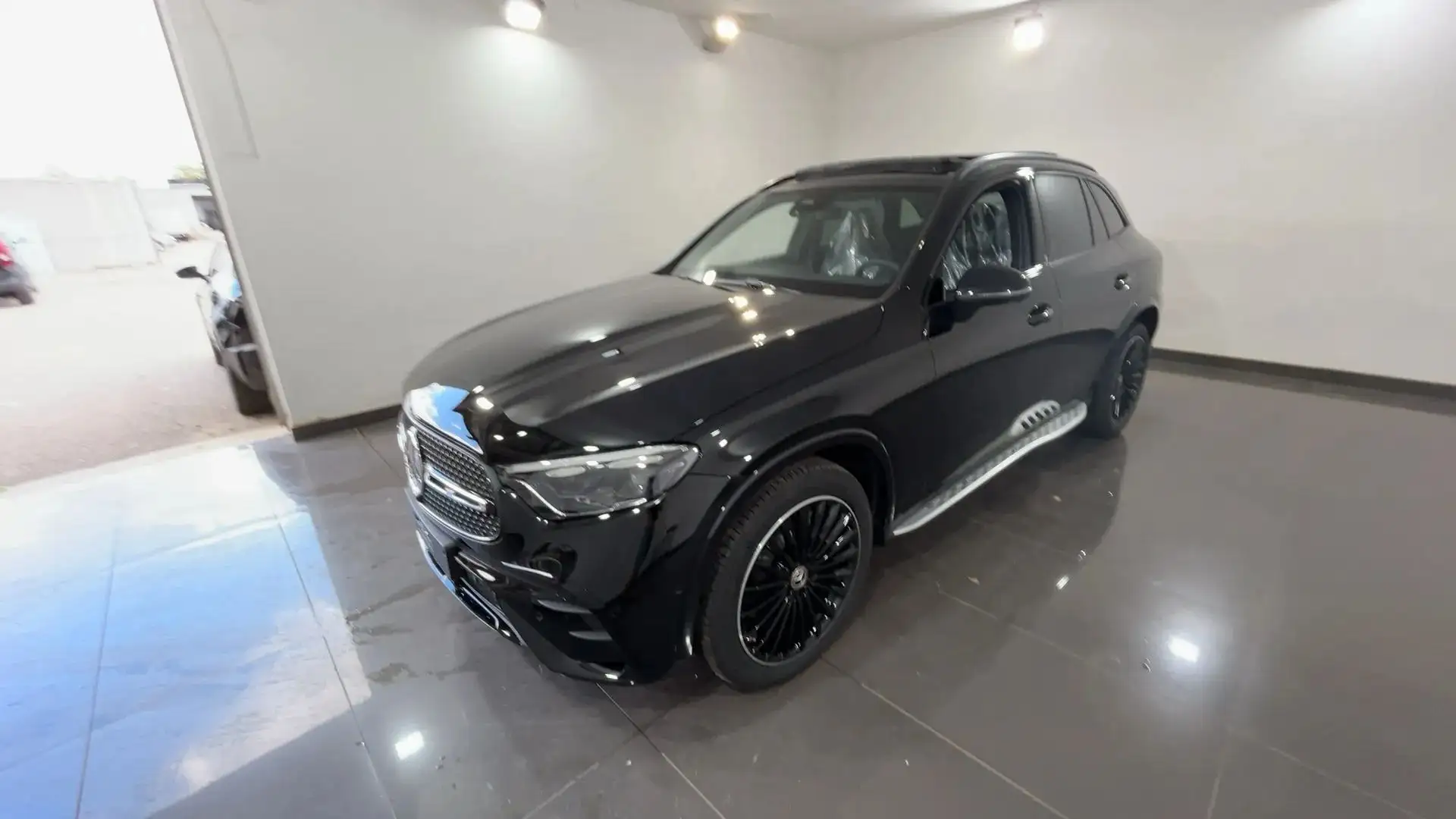 Mercedes-Benz GLC 220 GLC 220 d AMG Line Advanced 4matic auto Nero - 2