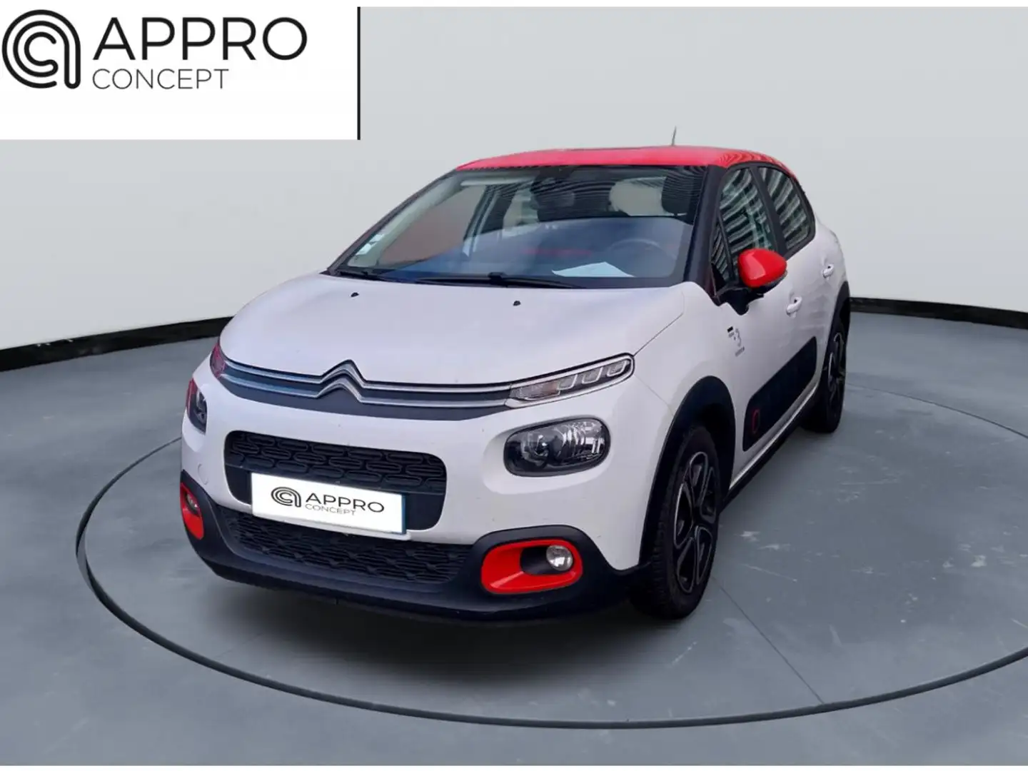 Citroen C3 1.5 BlueHDi - 100 S\u0026S   BERLINE Graphic PHASE 1 Blanc - 1