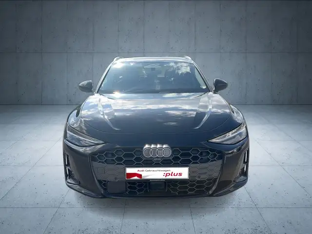 Audi A6 view 9