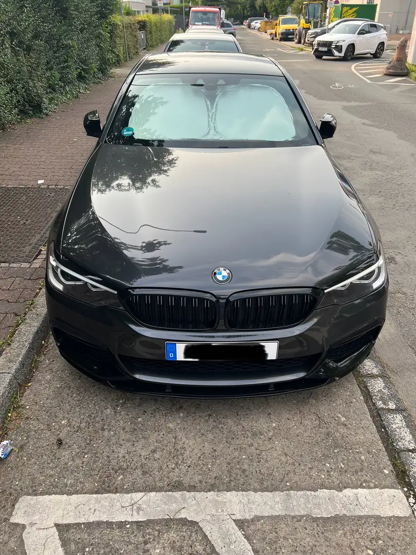 BMW 520 i M Sport AMBIENTE LEDER NAVI KAMERA 1. HAND Schwarz - 2