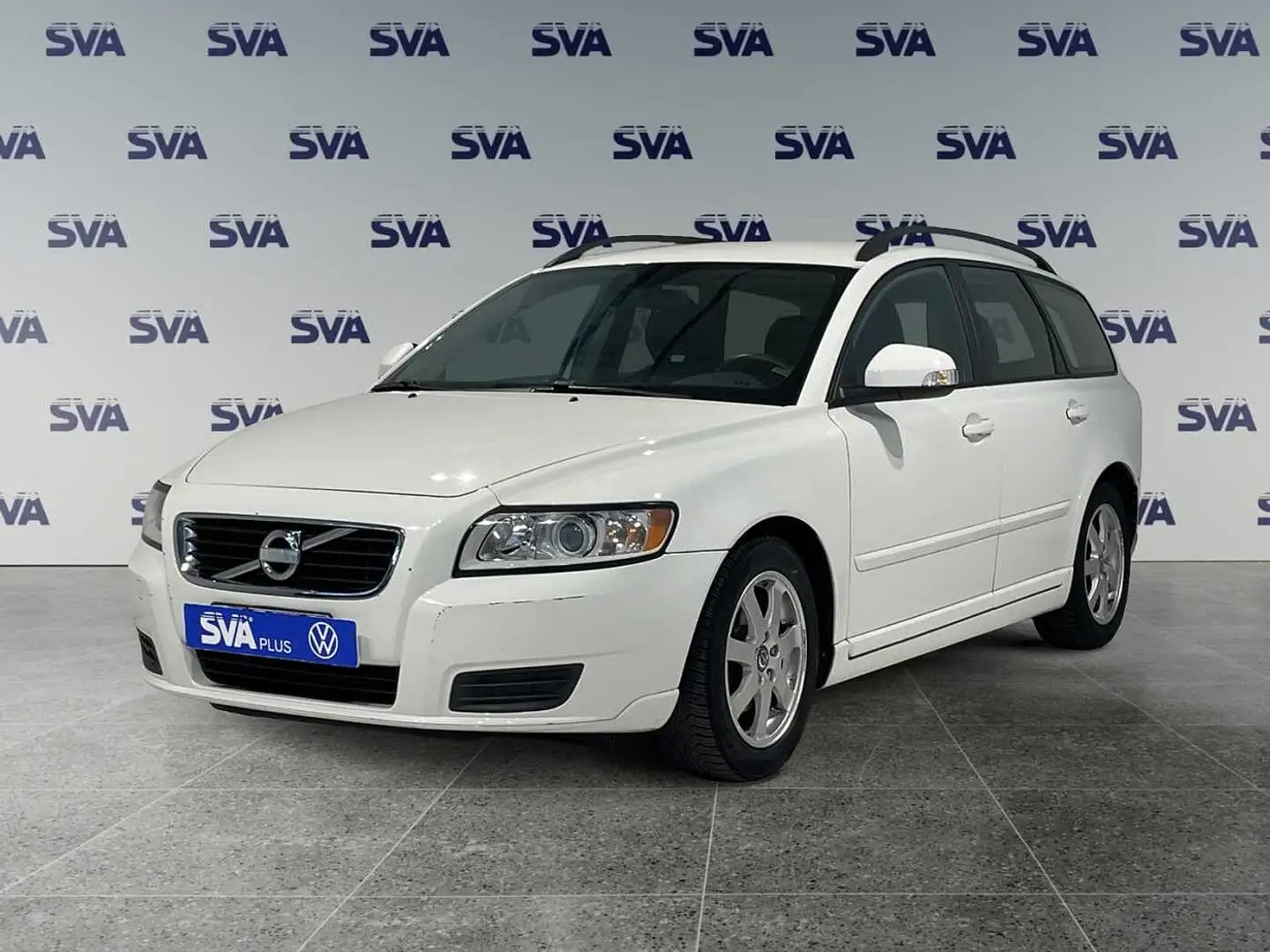 Volvo V50 D2 1.6D 115CV Polar Plus - NEOPATENTATI Bianco - 1