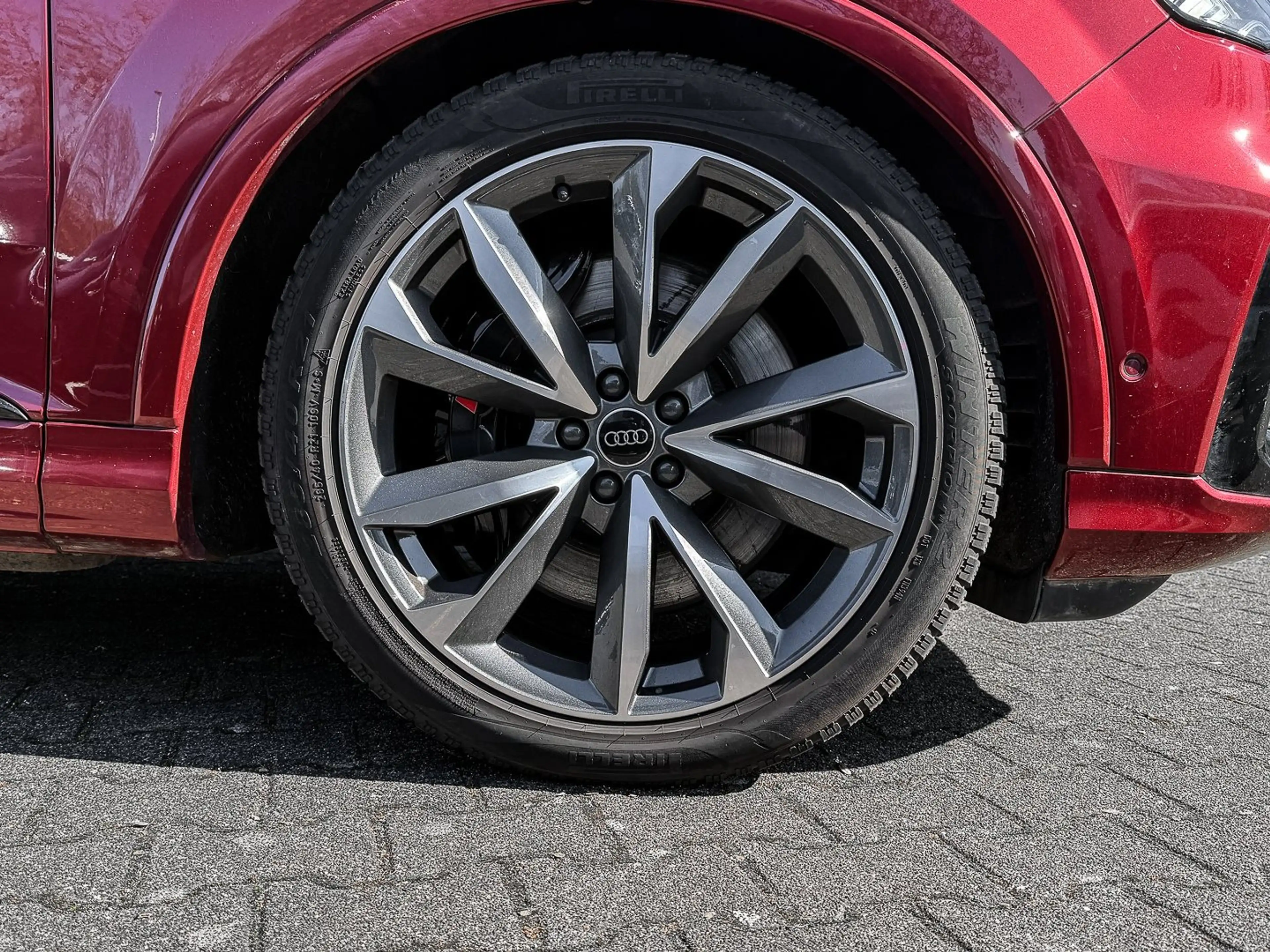 Audi SQ7 AHK+HUD+LASER+PANO+B&O+STANDH — photo 6