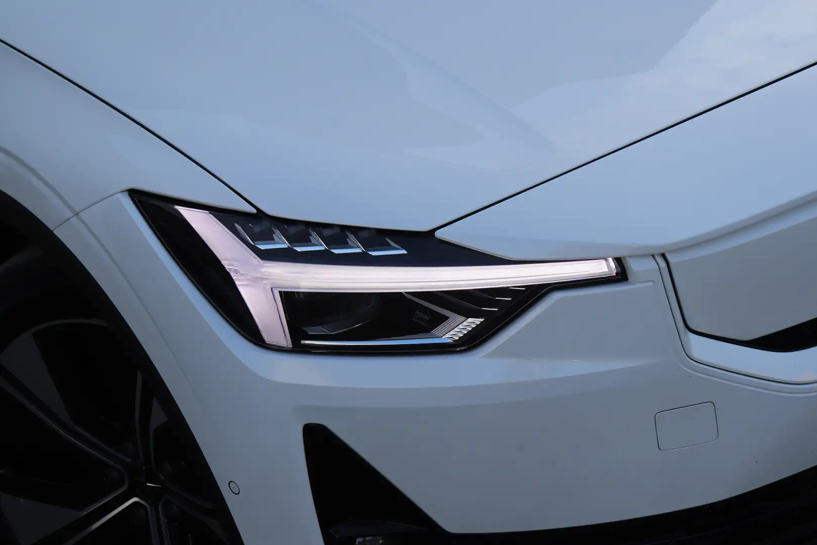 Polestar 2 Long Range Dual Motor 82 kWh - Plus&Pilot/Heatpump Blanc - 2