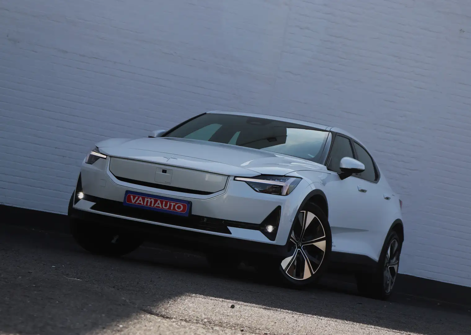 Polestar 2 Long Range Dual Motor 82 kWh - Plus&Pilot/Heatpump Blanc - 1