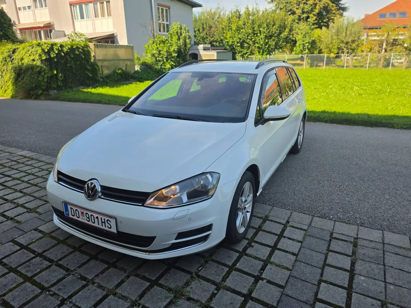 Volkswagen Golf Golf Highline 2,0 BMT TDI DPF 4Motion Highline Weiß - 1