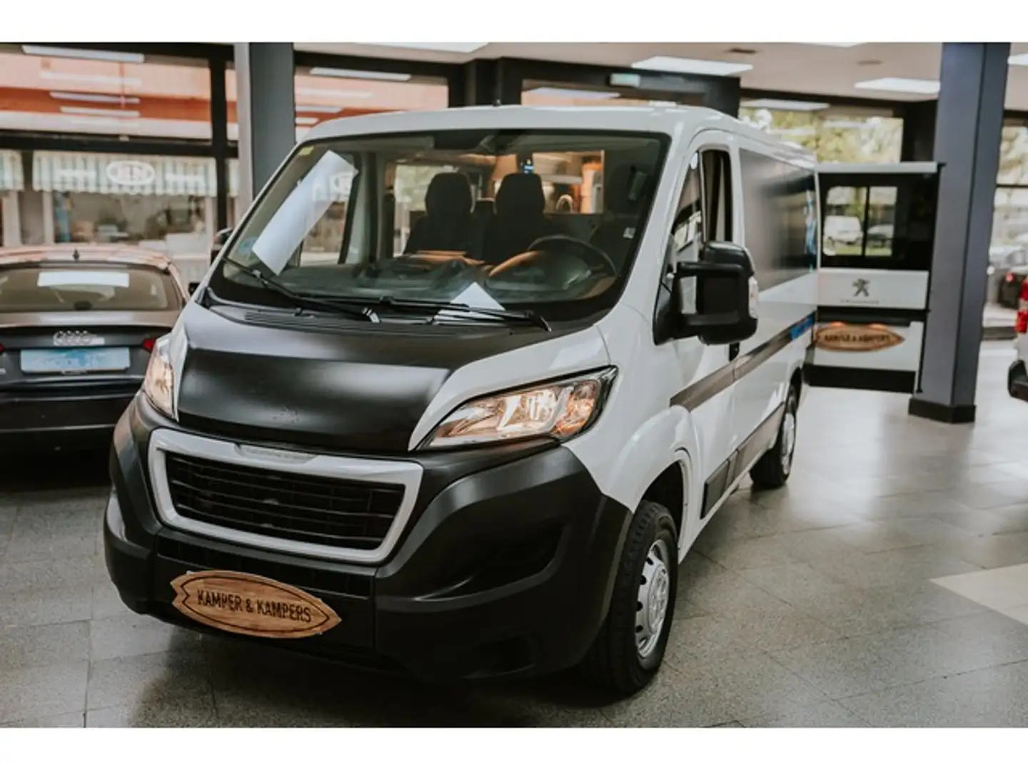 Peugeot Boxer Furgón 2.2BlueHDI 330 L1H1 S&S 140 Bianco - 1