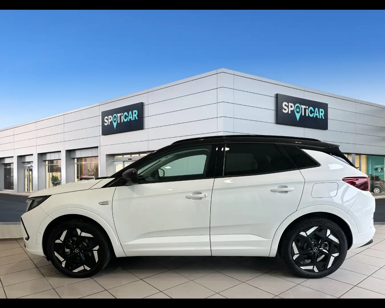 Opel Grandland 1.6 Plug-in Hybrid GSe Argento - 2