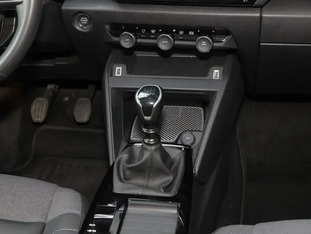 Citroen C4 view 9