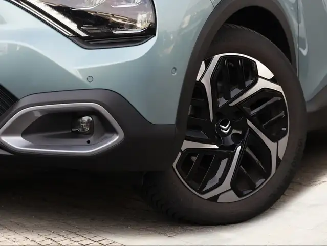 Citroen C4 view 5